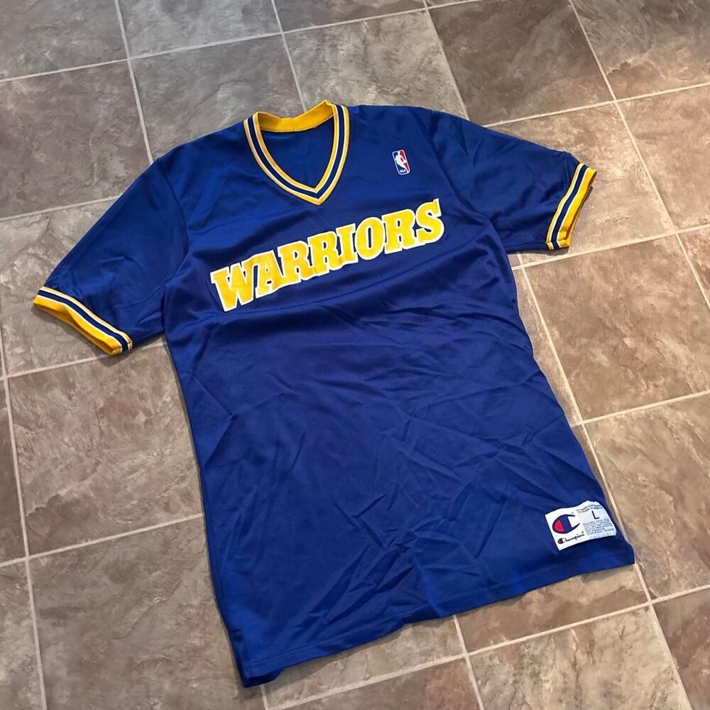 Vtg 90s NBA Champion Golden State Warriors shooting shirt, no flaws, Size L